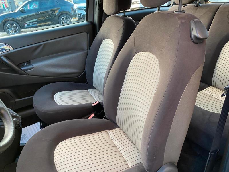 Lancia Ypsilon 3 Porte Ypsilon 1.2 16v Oro