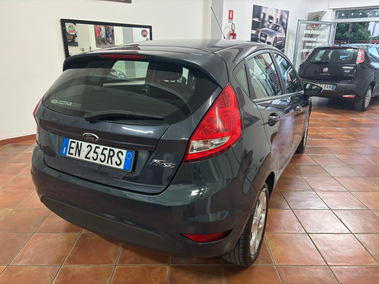 FORD FIESTA 1.2 BENZINA TITANIUM 12/2012