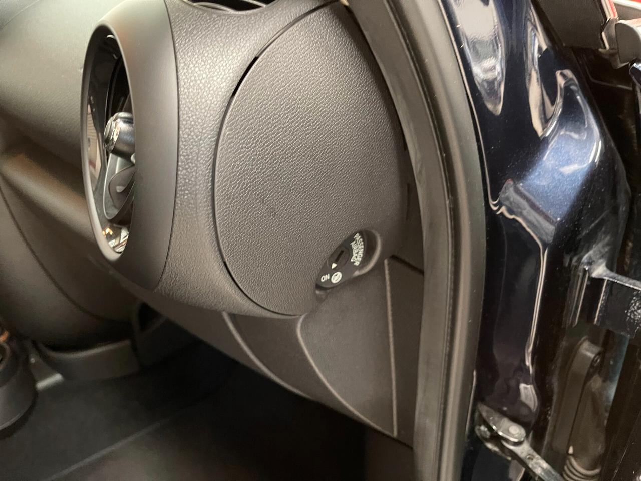 MINI Cooper D Countryman 1.6 Euro6 - Ok Neopatentati - Dettagli in Bio