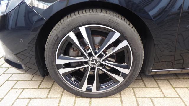 MERCEDES-BENZ B 200 d Automatic Sport