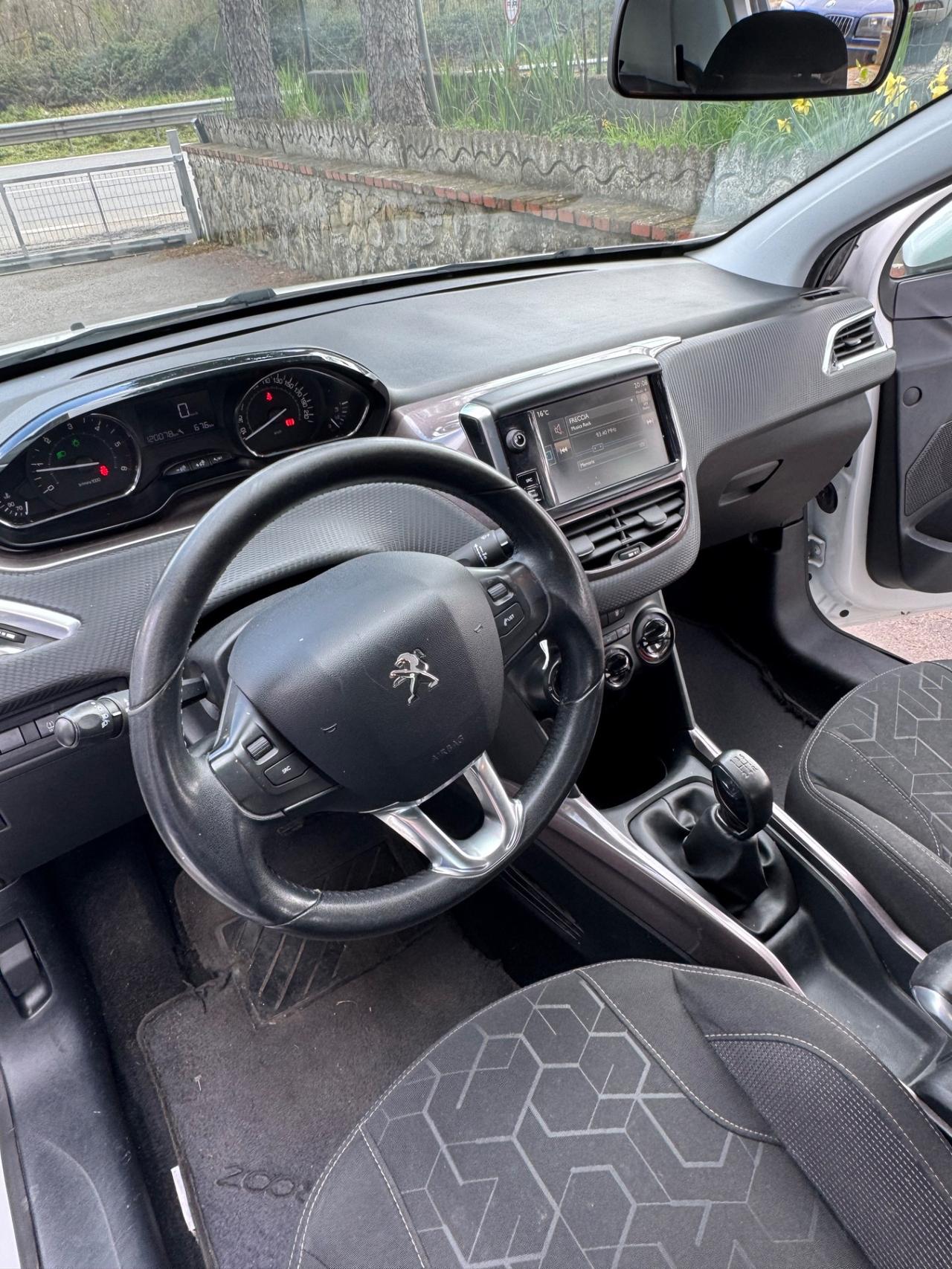 Peugeot 2008 BlueHDi 75 Active