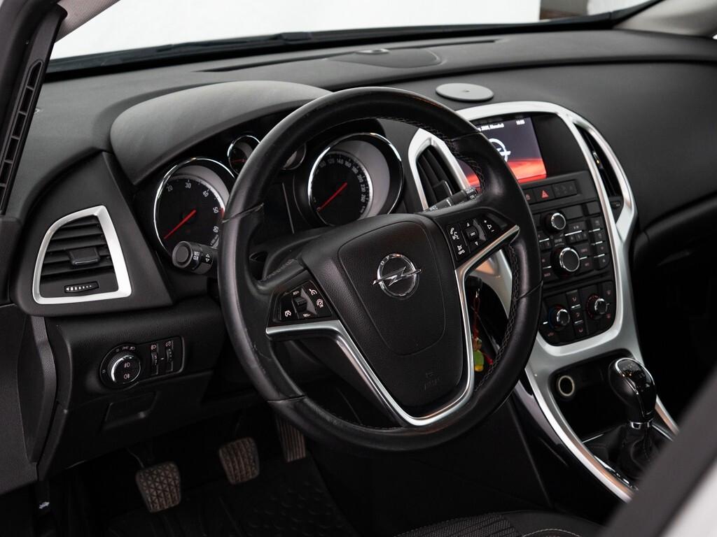 Opel Astra 1.6 CDTi 110CV