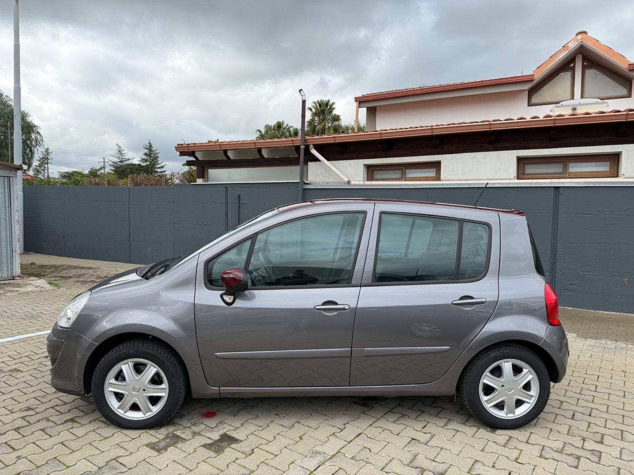 Renault Modus 1.5 dCi 90CV Live - 2012