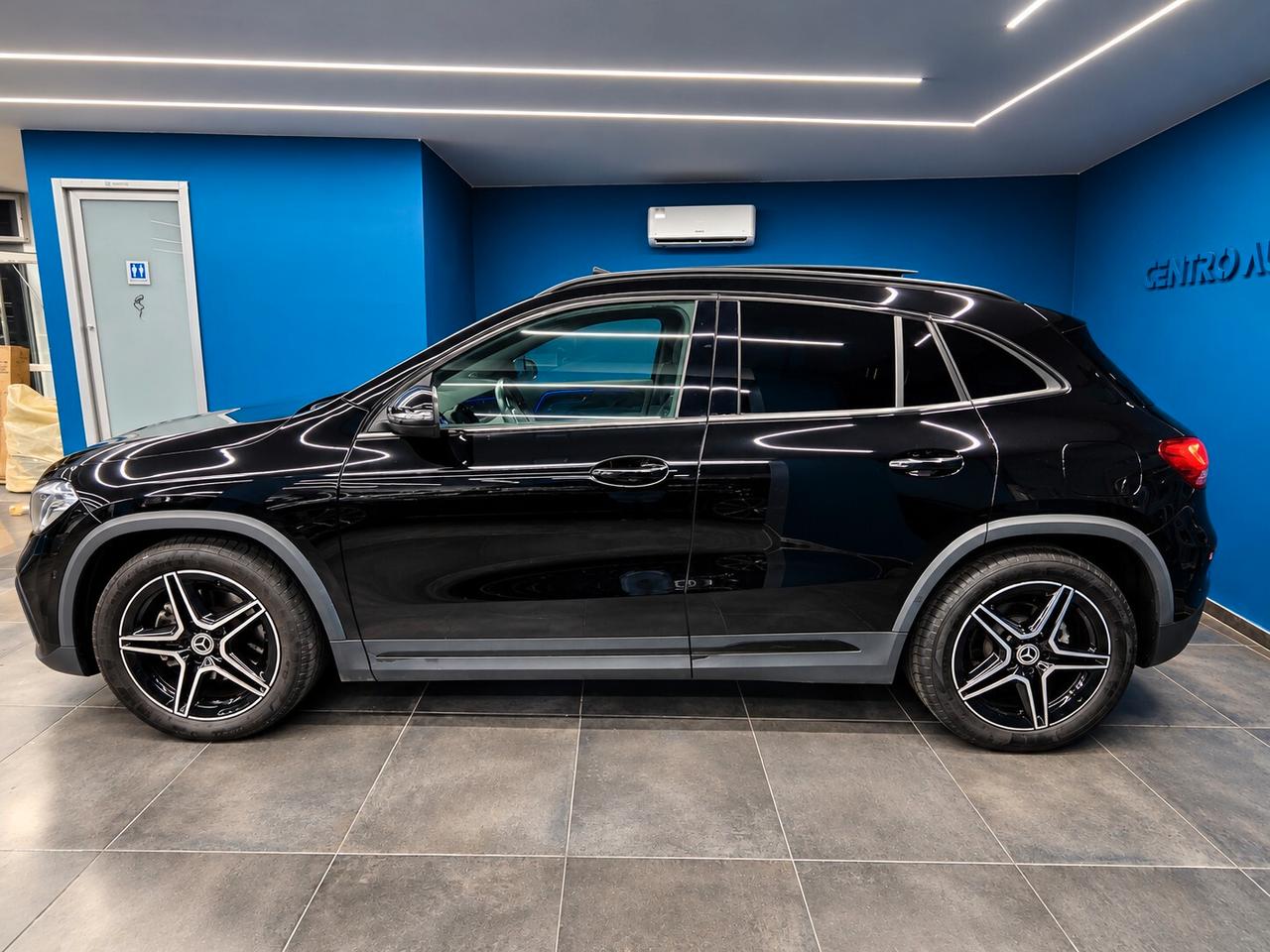 Mercedes-benz GLA 200 d Automatic Premium TETTO UNICO PROPRIETARIO