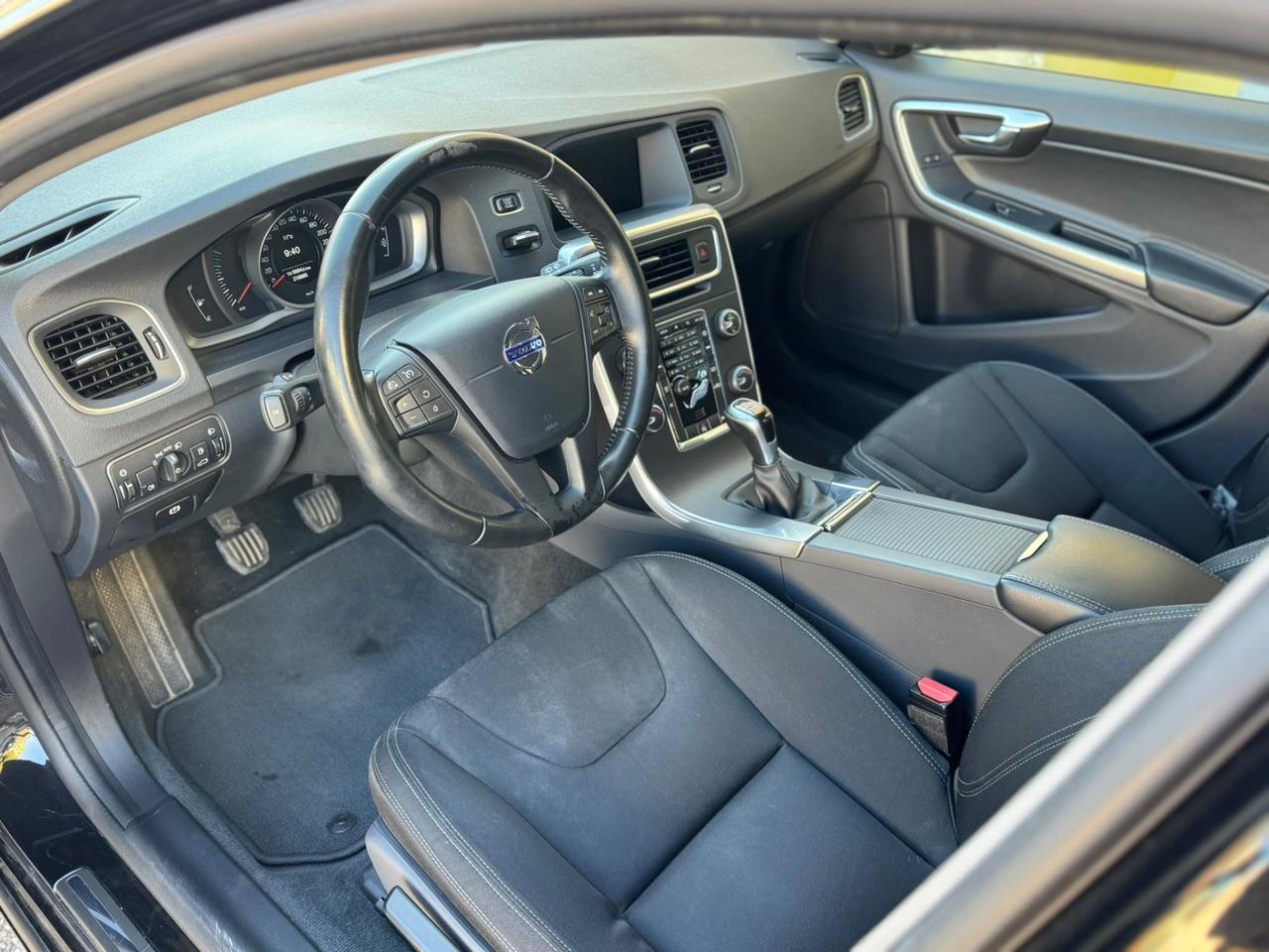 Volvo V60 D2 2.0 120cv 11/2016