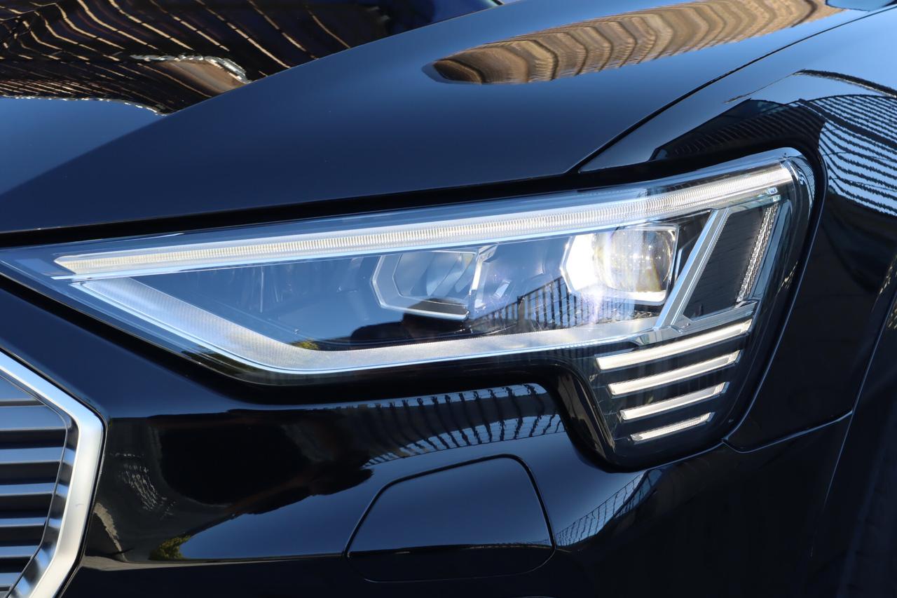 Audi e-tron SPK 55 Quattro 408CV S-LINE MATRIX 20"