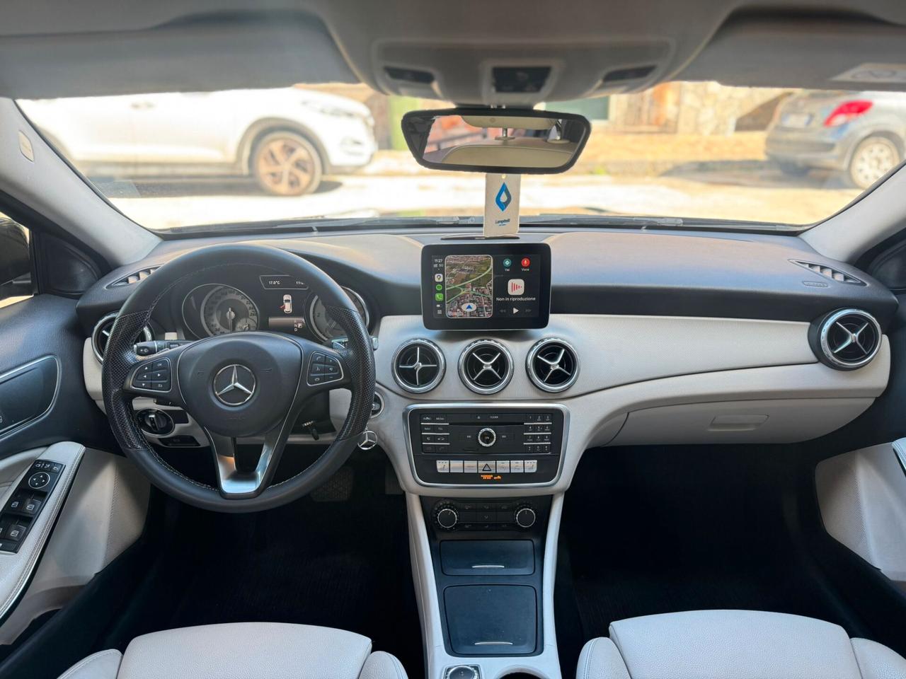 Mercedes-benz GLA 200 d Automatic Sport