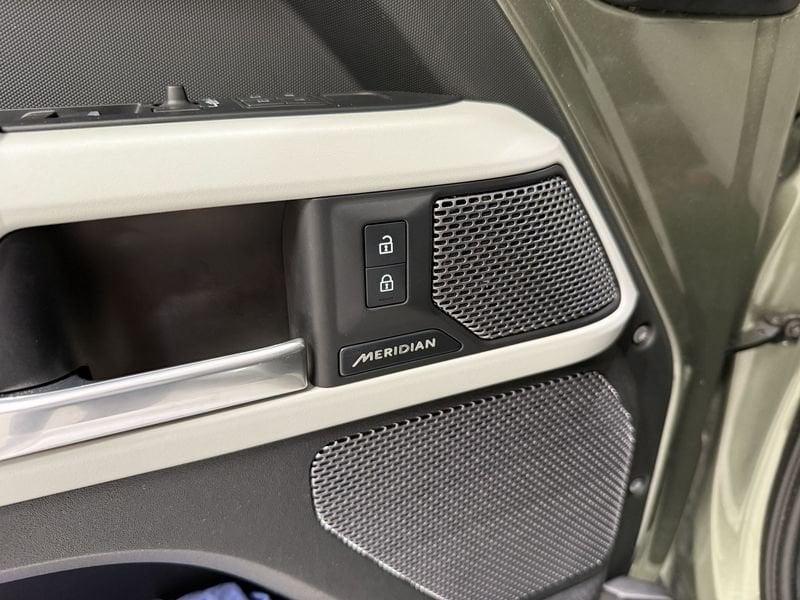 Land Rover Defender Defender 110 2.0 si4 phev SE awd 404cv auto