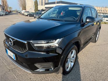 Volvo XC40 T2 Momentum Pro N1 UNICOPROPRIETARIO