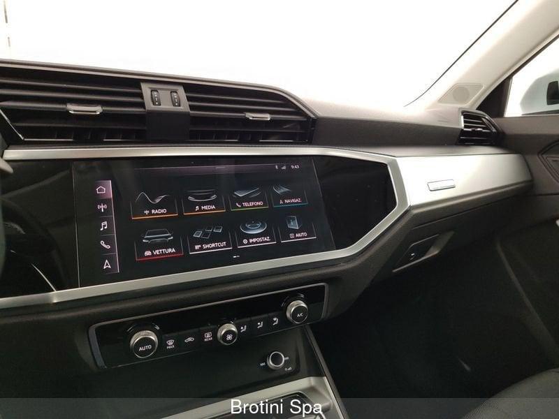 Audi Q3 2.0 35 TDI Business Advanced S Tronic