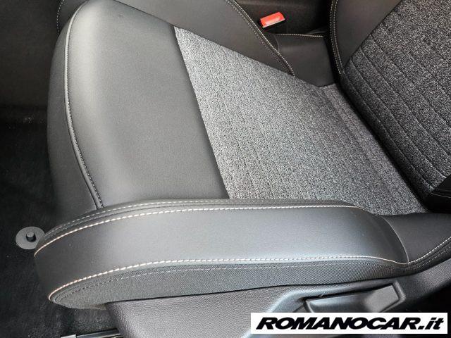 PEUGEOT 3008 Hybrid 145 e-DCS6 Allure KM. ZERO
