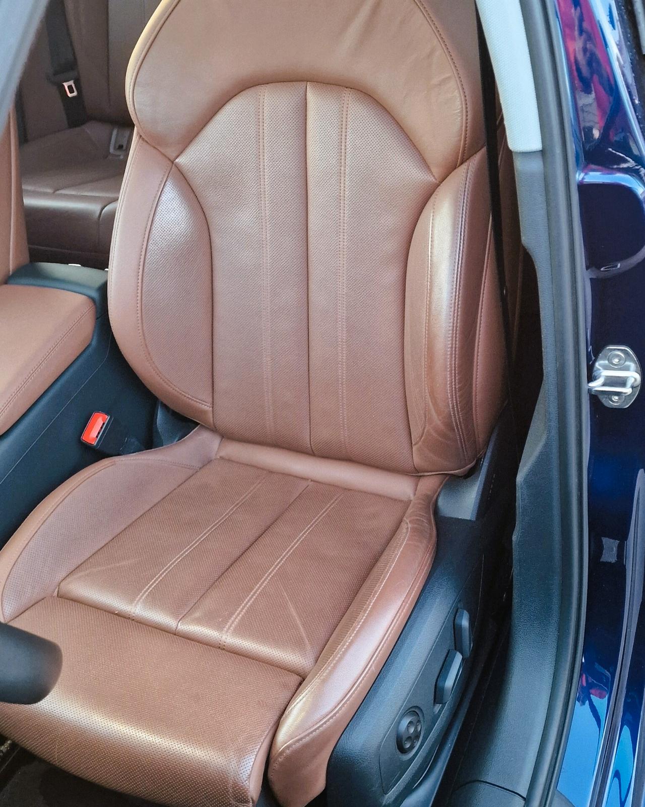 Audi A4 Avant 40 TDI S tronic Business