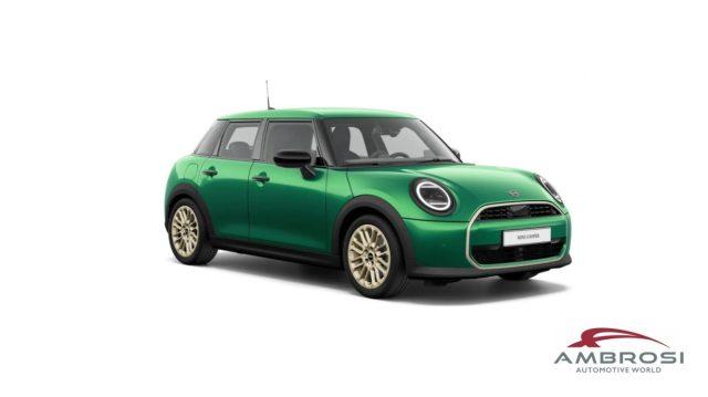 MINI Cooper 5 porte Favoured