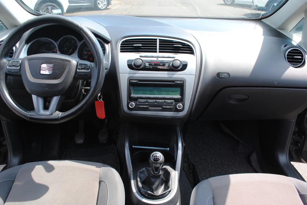 SEAT ALTEA XL 1.6 TDI 105 CV OK NEOPATENTATI