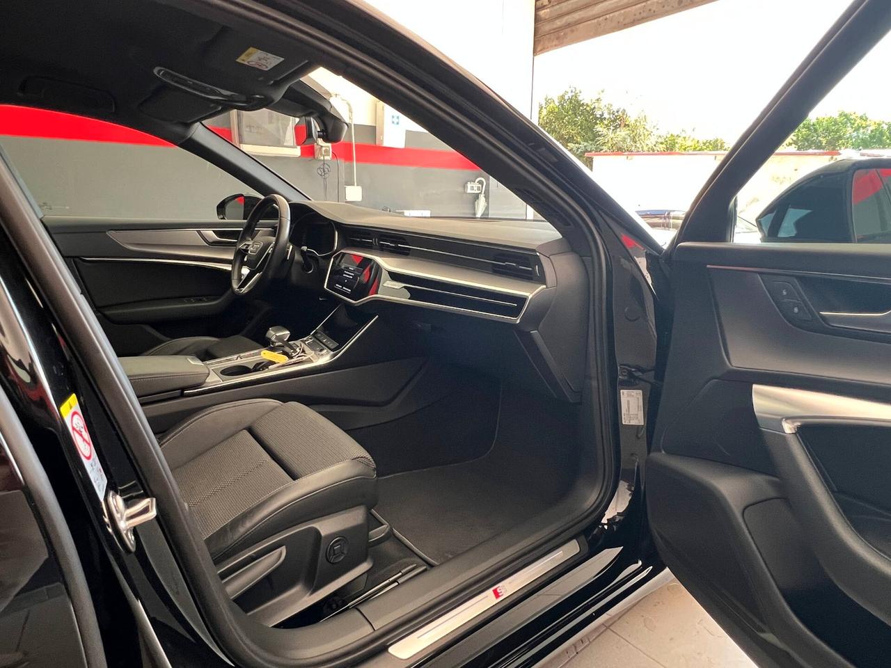 Audi A6 Avant 40 2.0 TDI S tronic Business Sport