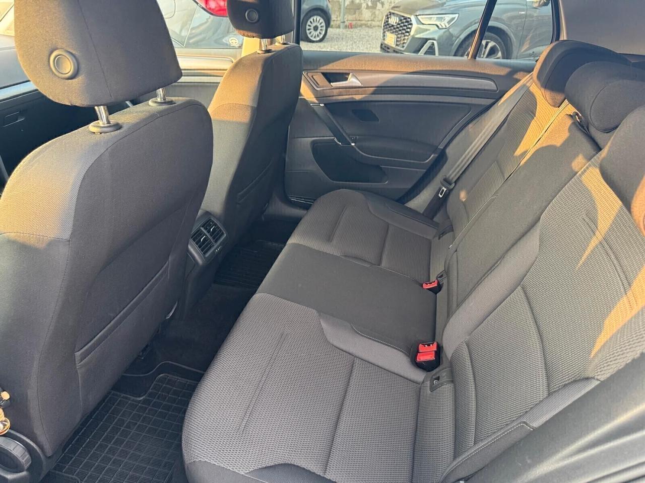 Volkswagen Golf 1.6 TDI 115 CV DSG 5p. Highline BlueMotion Technology