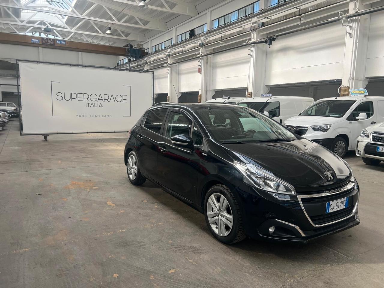 Peugeot 208 PureTech 82 5 porte Allure NEOPATENTATI