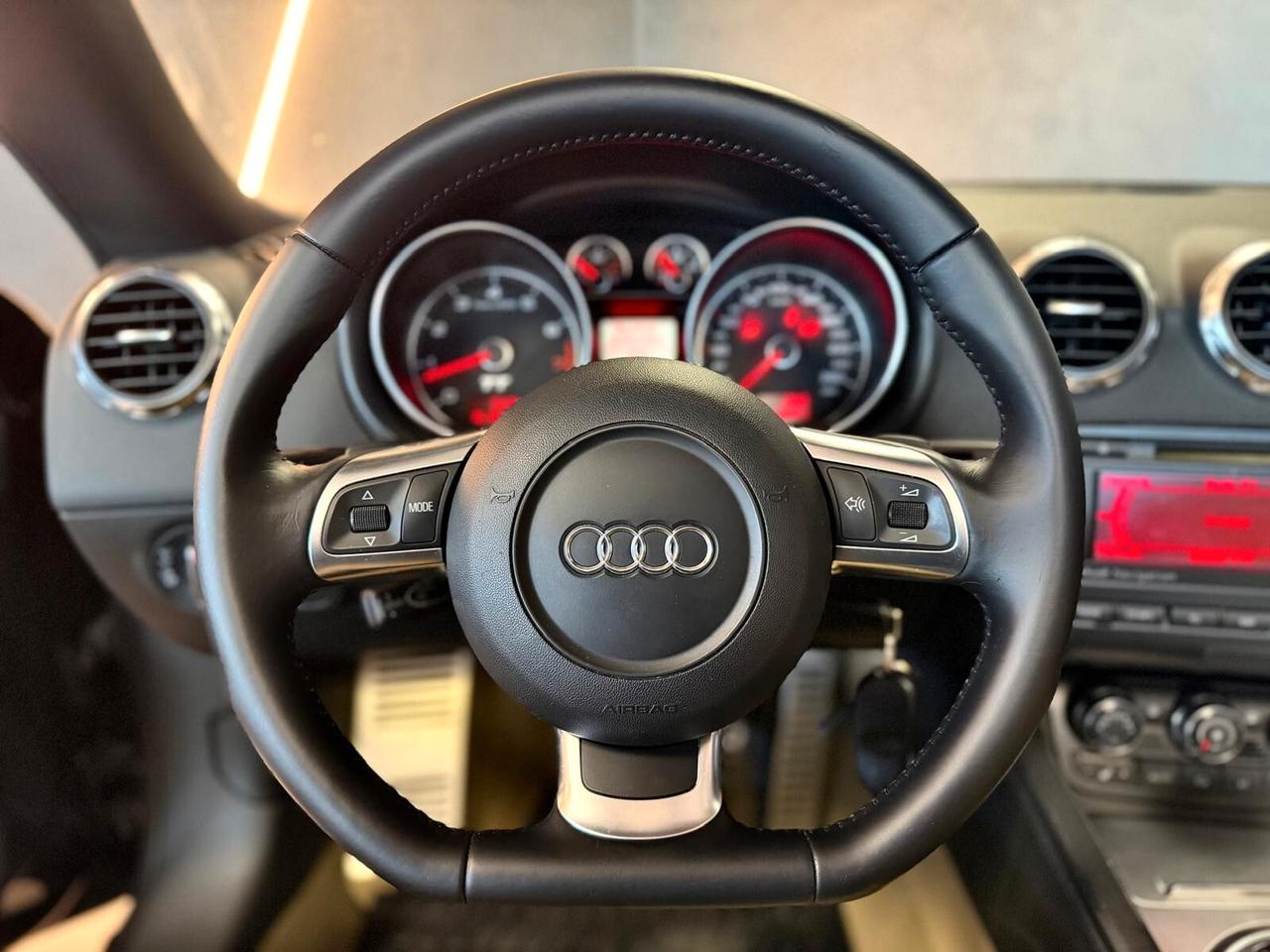 Audi TT Roadster 3.2 V6 quattro S tronic