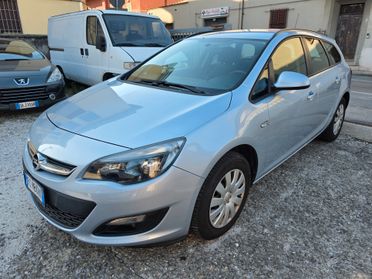 Opel Astra 1.6 CDTi 110CV Sports Tourer Elective Euro6 solo km 111370