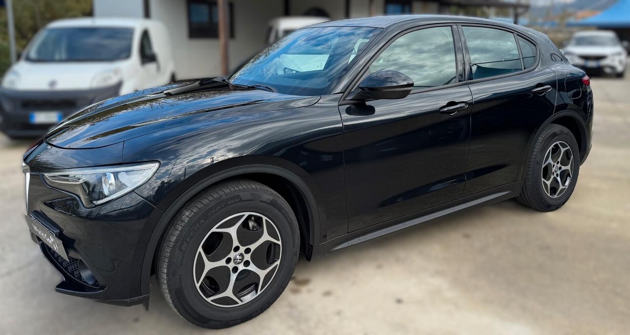 Alfa Romeo Stelvio 2.2 Turbodiesel 190 CV AT8 Q4 Executive