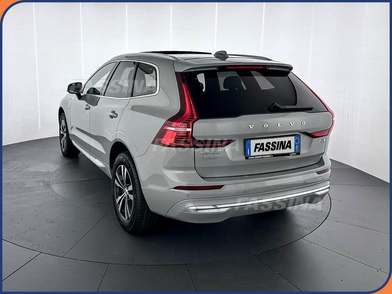 Volvo XC60 XC60 T6 Plug-in hybrid AWD automatico Core