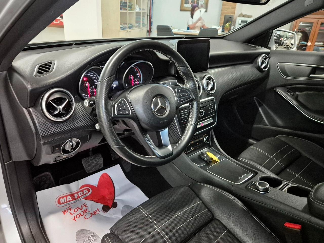 Mercedes-benz A 180 Automatic Sport **LED**