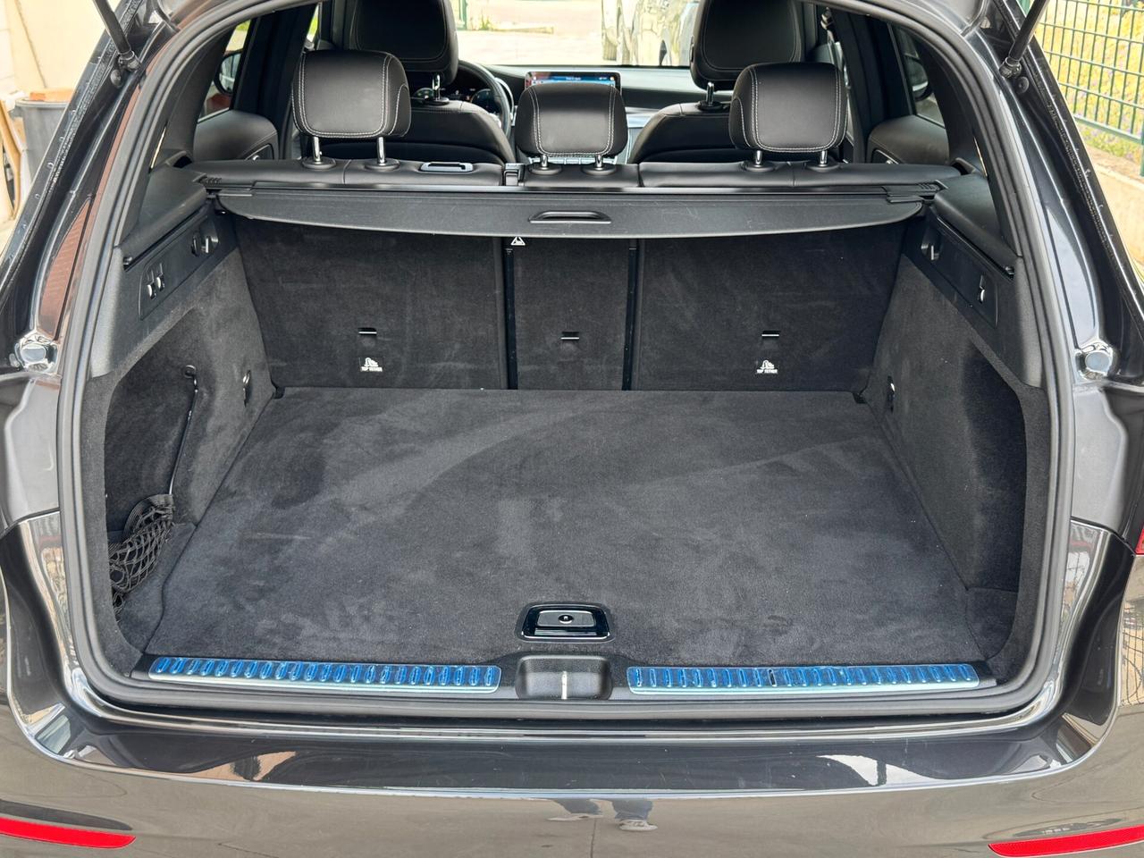 MERCEDES-BENZ GLC 300D PREMIUM PLUS 4MATIC FULL