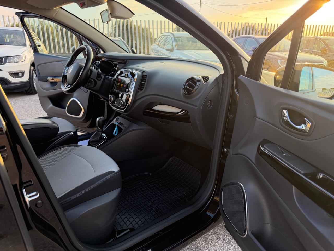 RENAULT CAPTUR 1.2 TCe 120 CV EDC FULL LED MY17