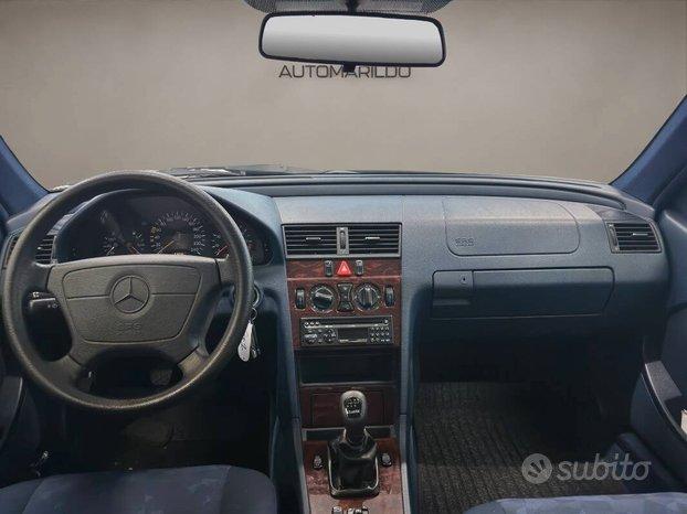 Mercedes Classe C C 180 Classic