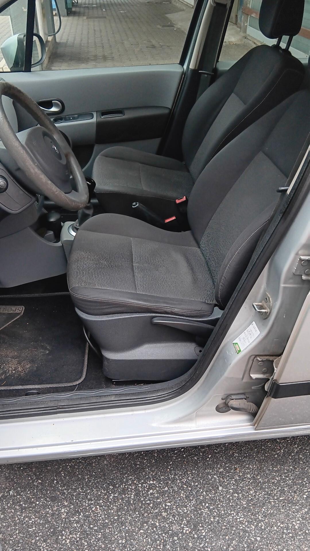 Renault Modus Grand 1.2 16V Dynamique