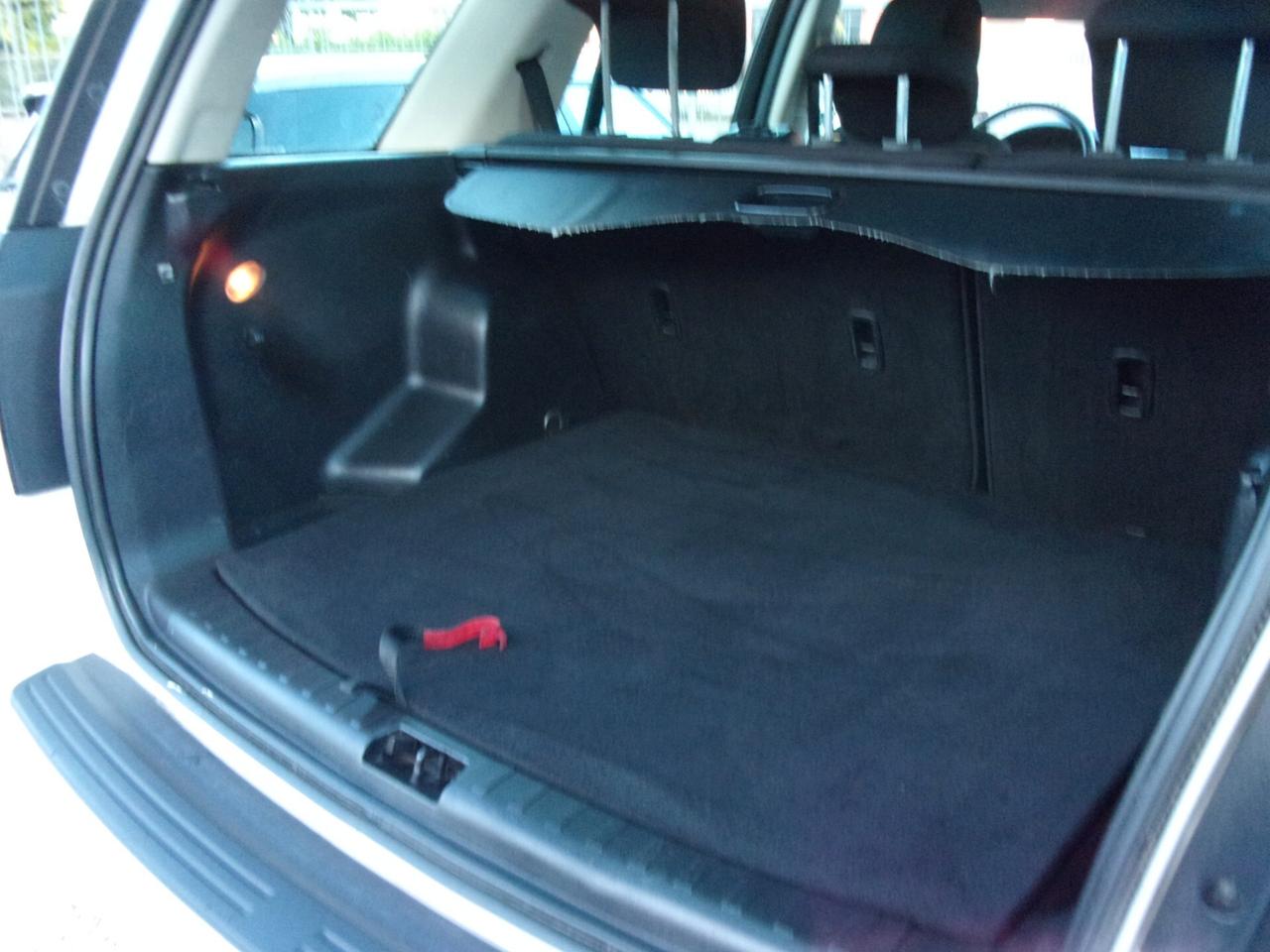Land Rover Freelander 2.2 TD4 S.W. SE