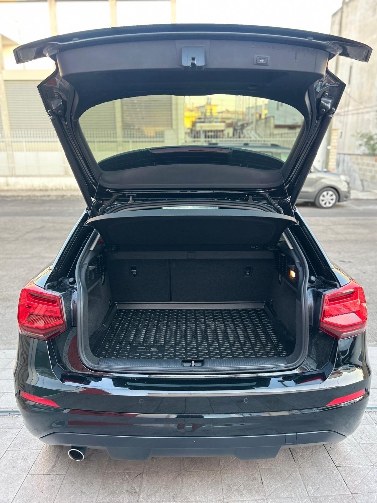 Audi Q2 30 TDI S tronic-2020 LED/VIRTUAL/PELLE
