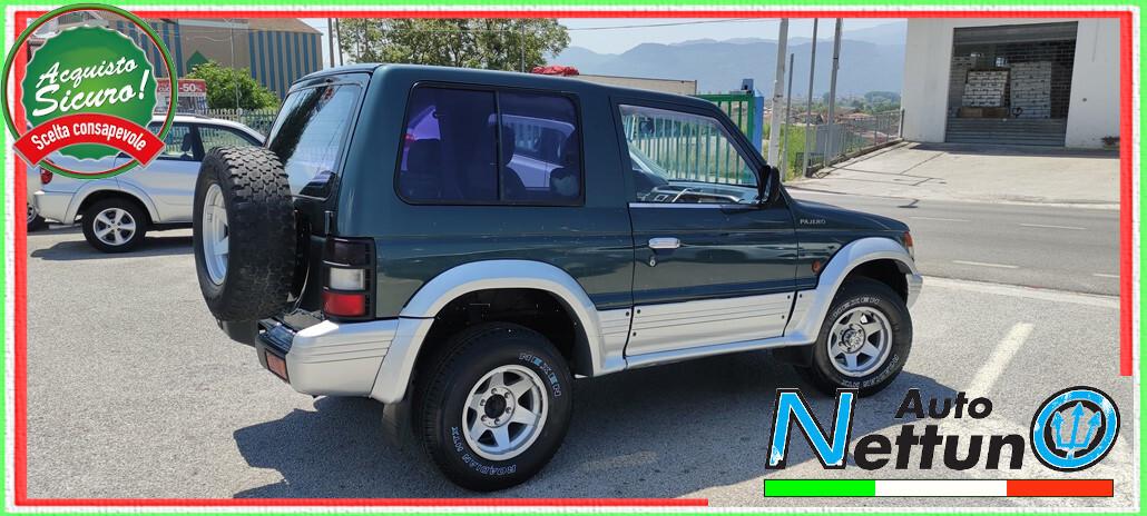 Mitsubishi Pajero 2.5 TDI Metal-top Vettura 4 Posti