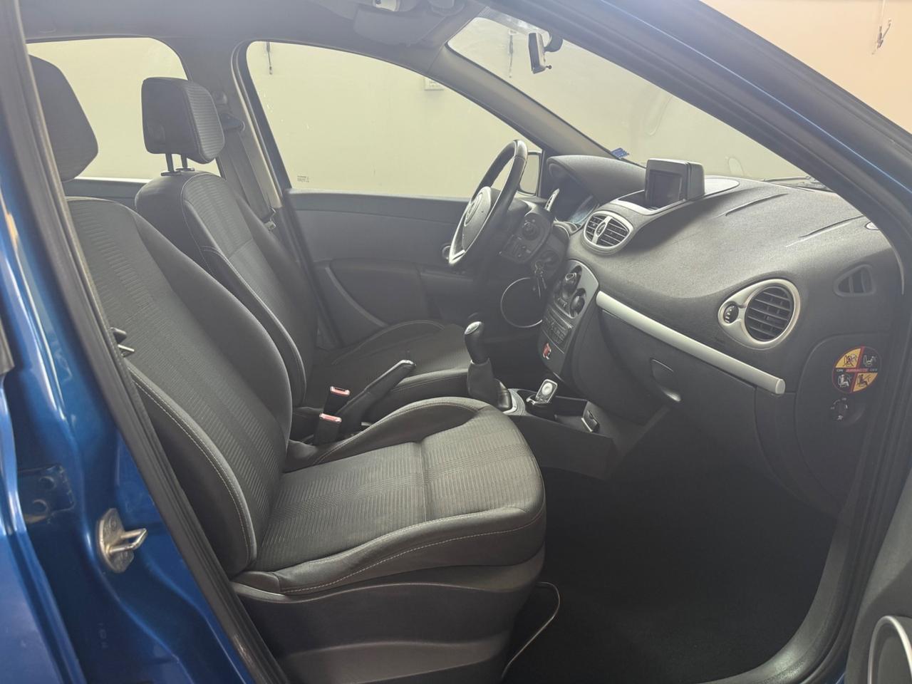Renault Clio 1.2 16V 5 porte GPL Dynamique ok neopatentati