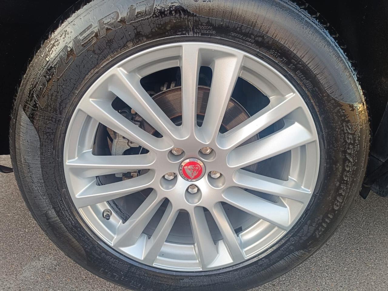 Jaguar F-Pace 2.0 D 180 CV AWD Prestige MOTORE NUOVO KM. 0