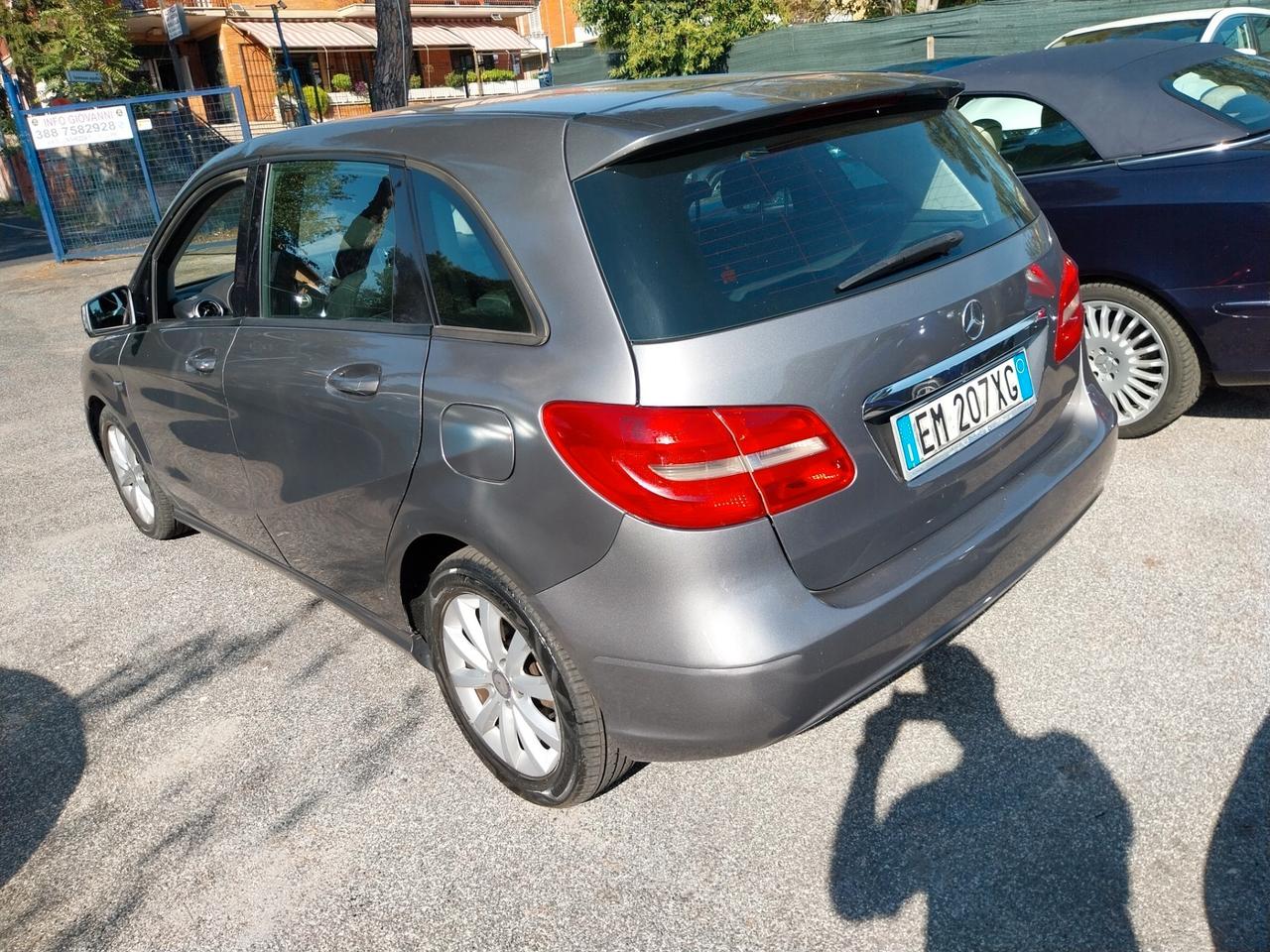 Mercedes-benz B 180 CDI BlueEFFICIENCY Executive