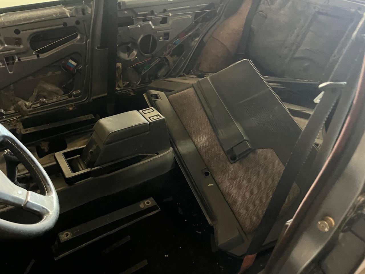 Alfa Romeo 75 Turbo SENZA MOTORE