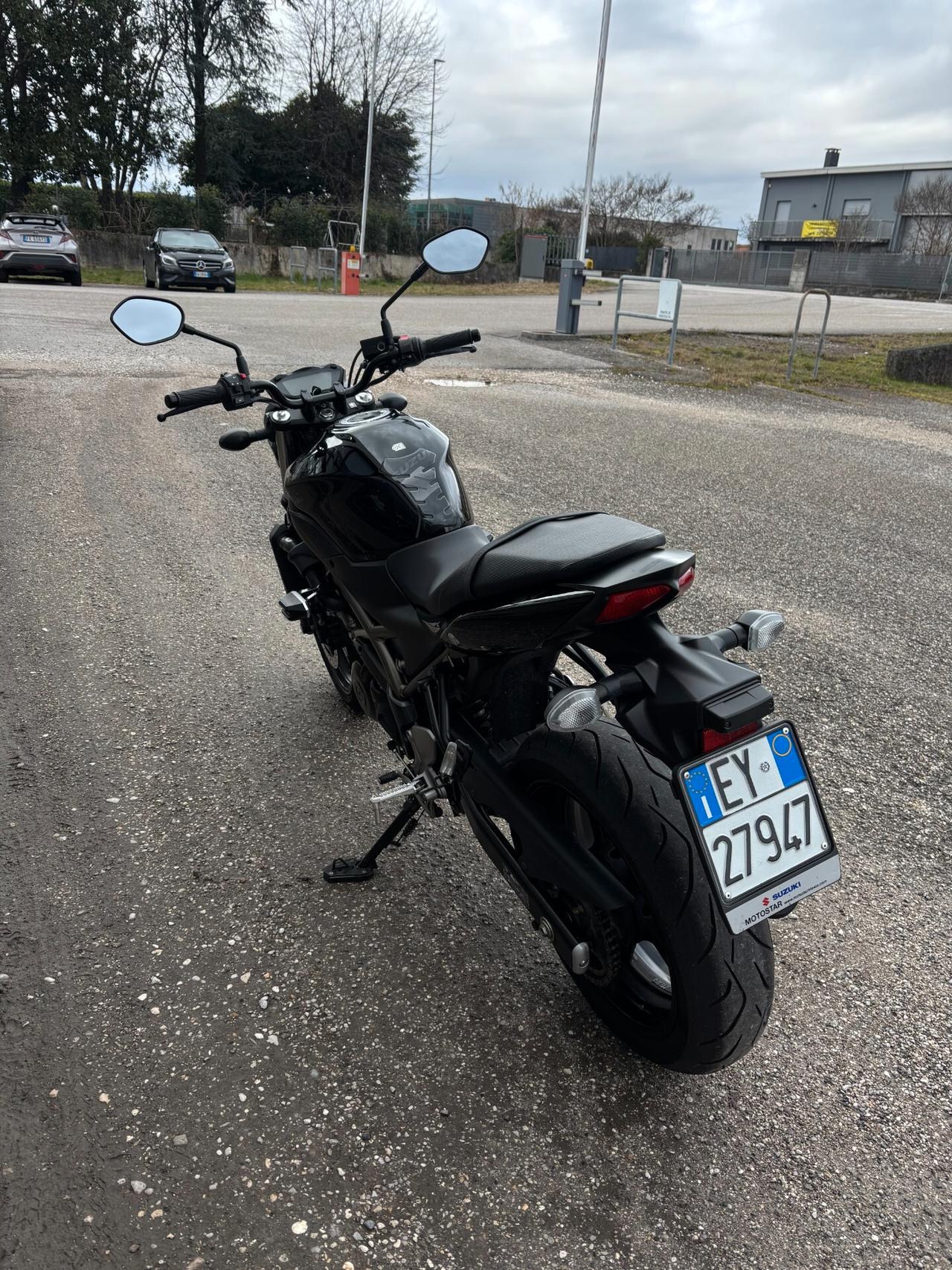 Suzuki SV 650