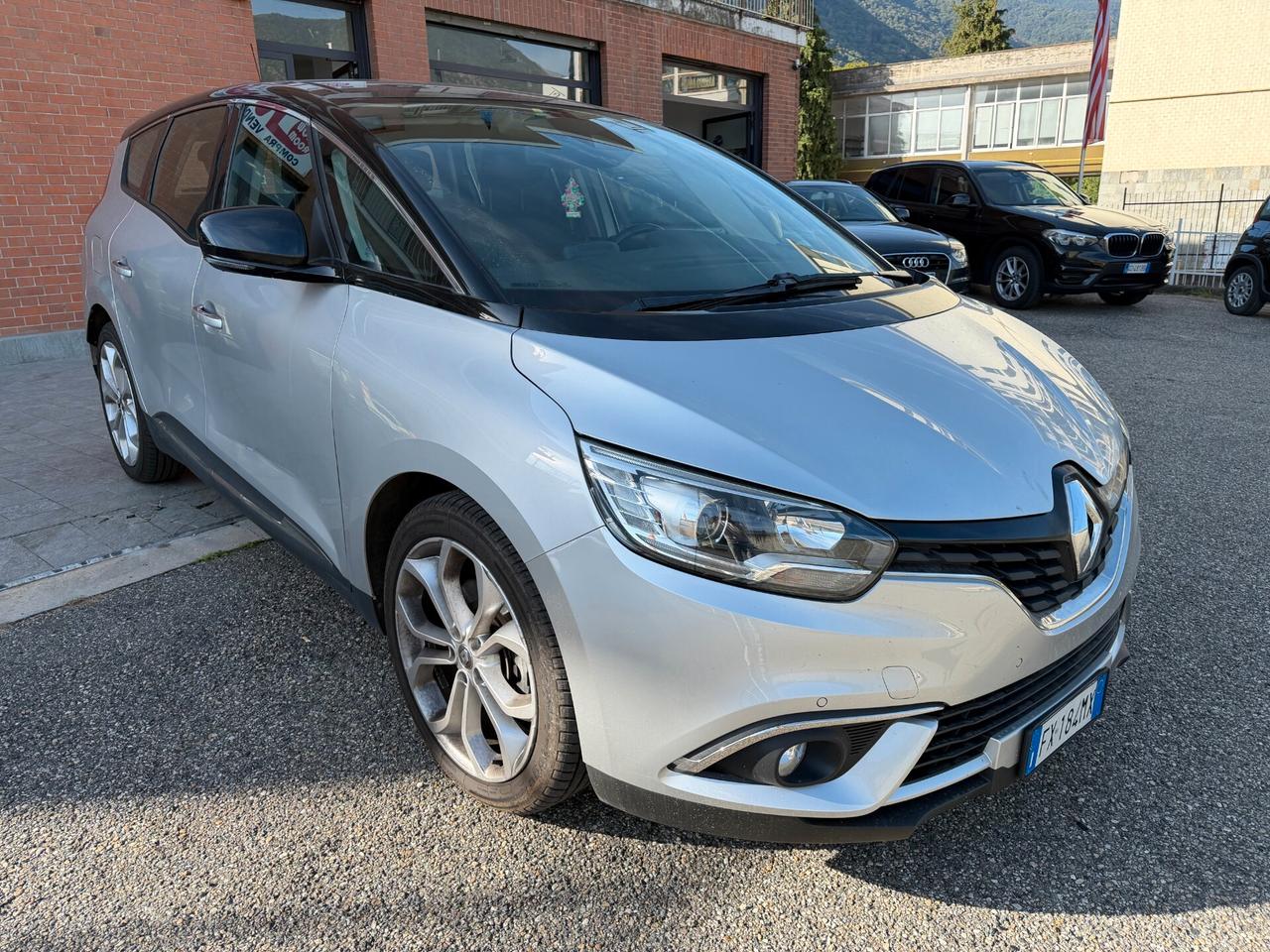 Renault Grand Scenic dCi 8V 110 CV Energy Sport Edition2