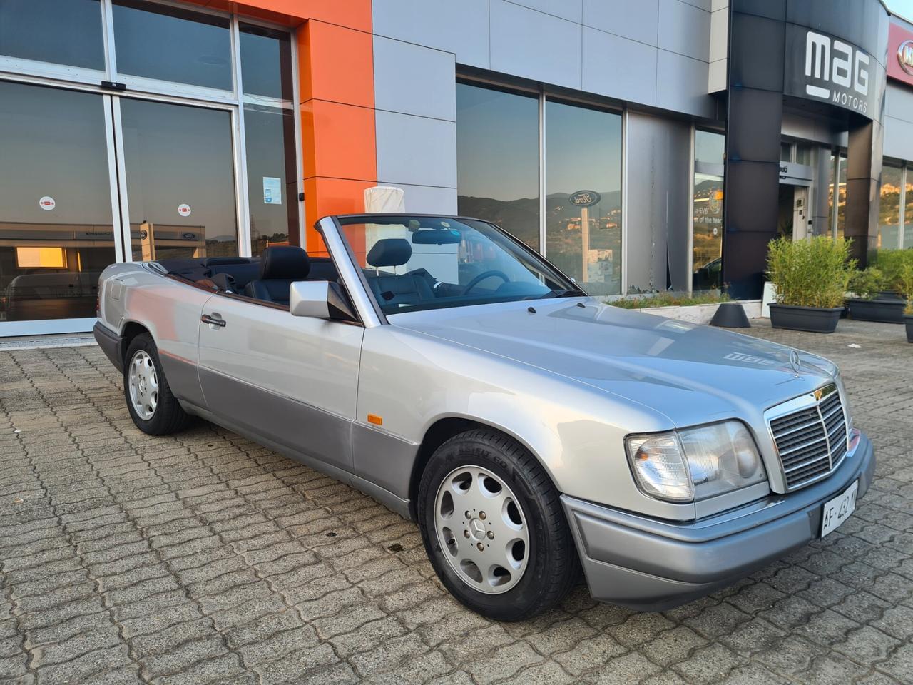 Mercedes-benz E 200-16v Cabriolet A.S.I.