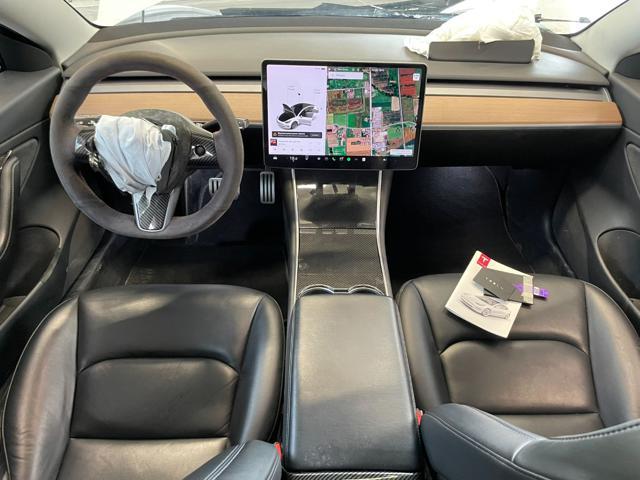 TESLA Model 3 LONG RANGE PERFORMANCE 462CV AWD
