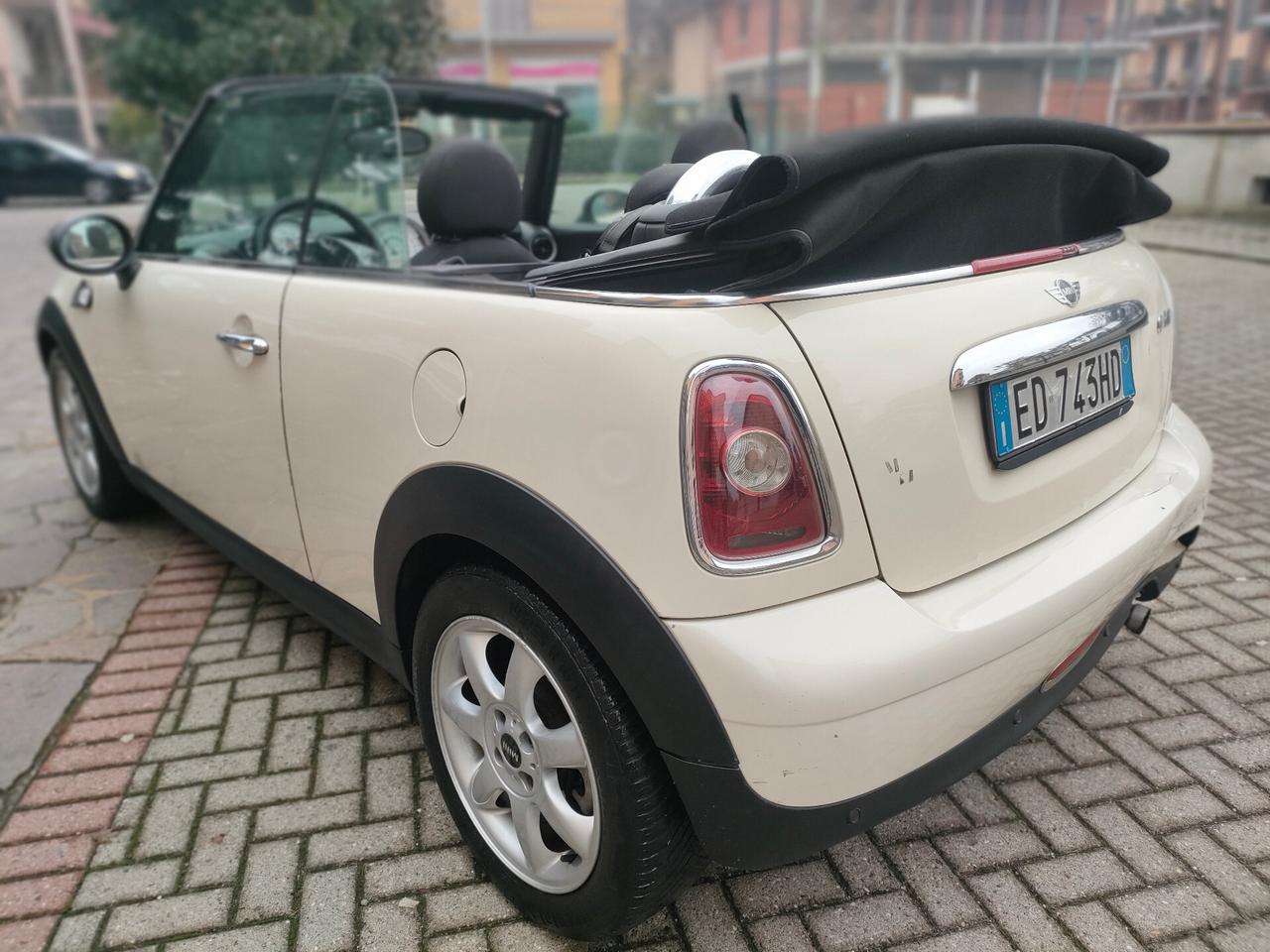 Mini 1.6 16V Cooper Cabrio