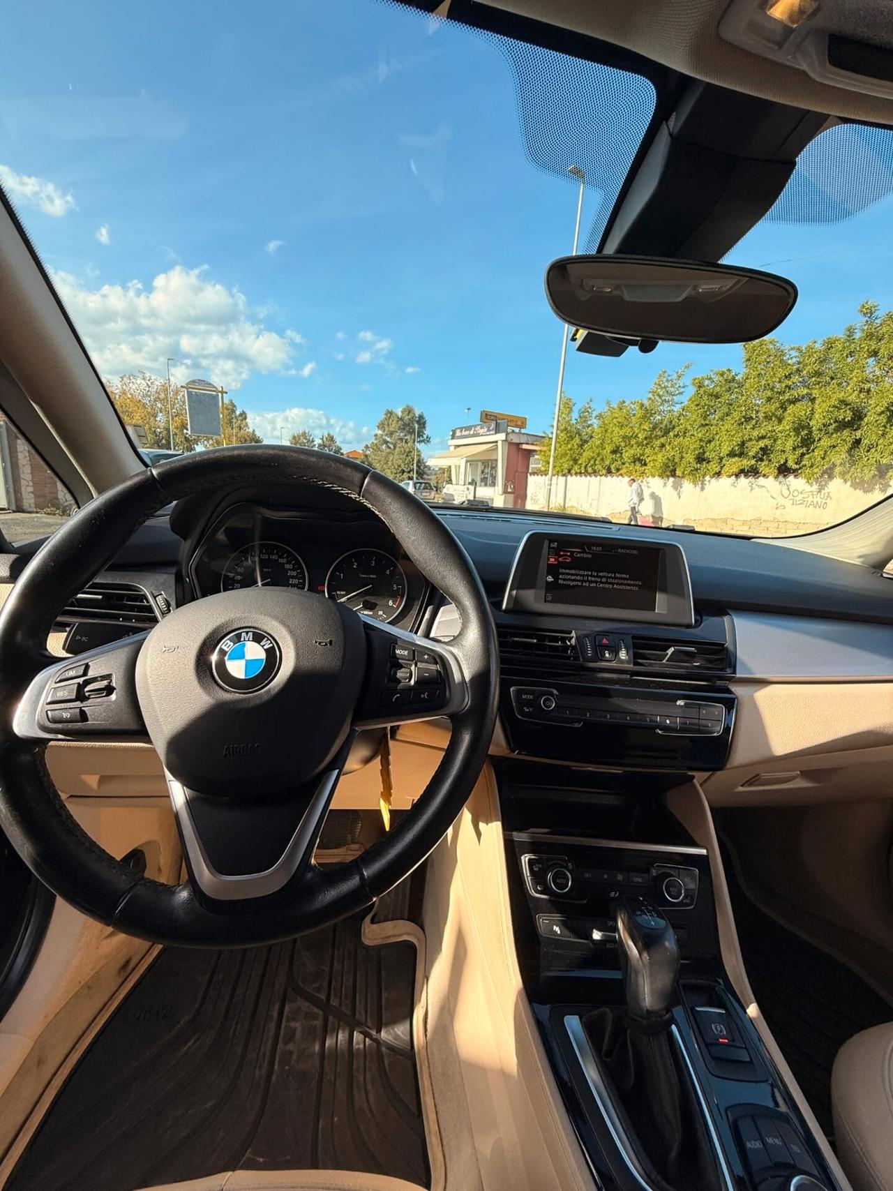 Bmw 2er Active Tourer 218d Luxury