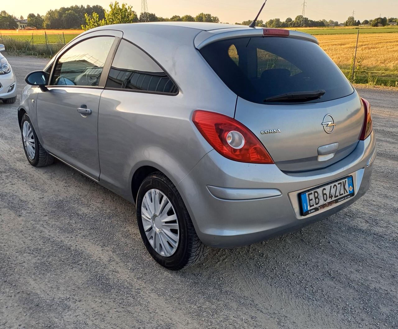 Opel Corsa 1.2 Benzina 3 porte Sport