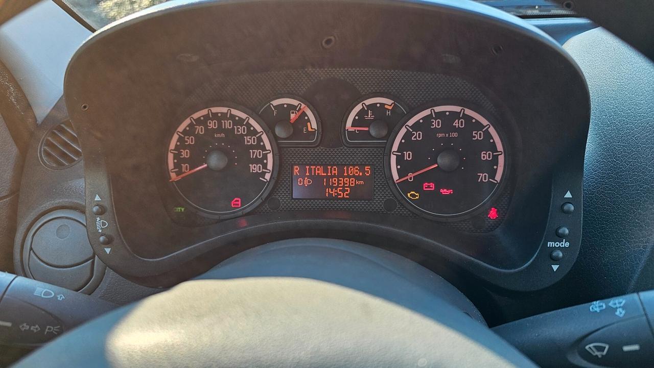 Fiat Panda 1.3 MJT 16V DPF 4x4 Climbing *ELD*