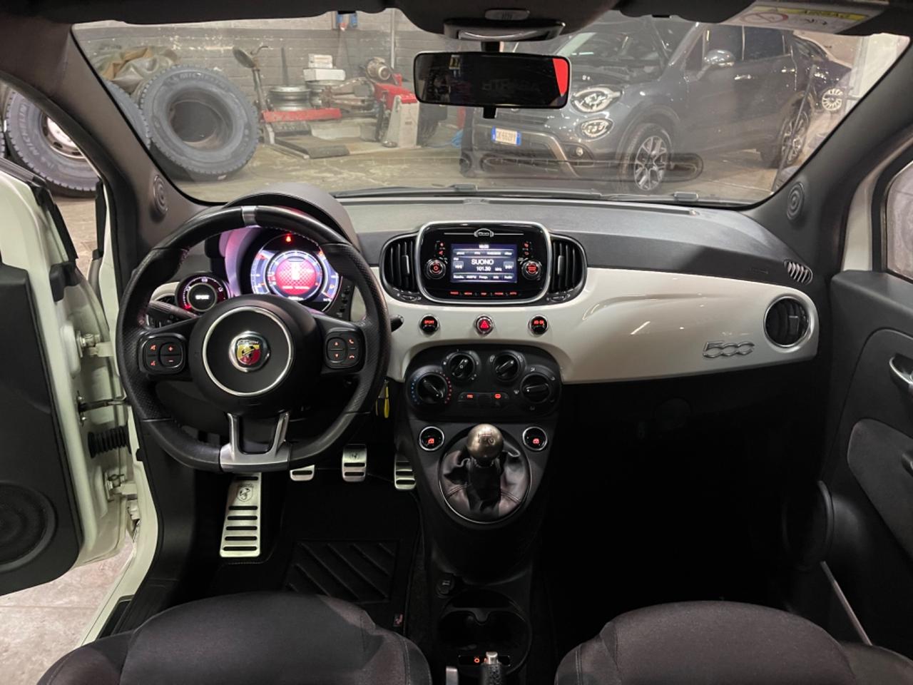 Abarth 595 1.4 Turbo T-Jet 145 CV