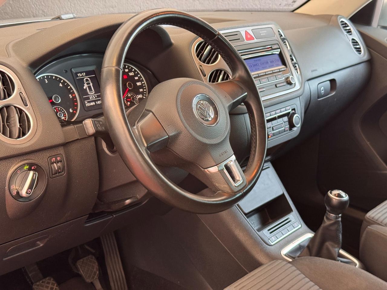 Volkswagen Tiguan 2.0 TDI DPF 4MOTION Sport & Style