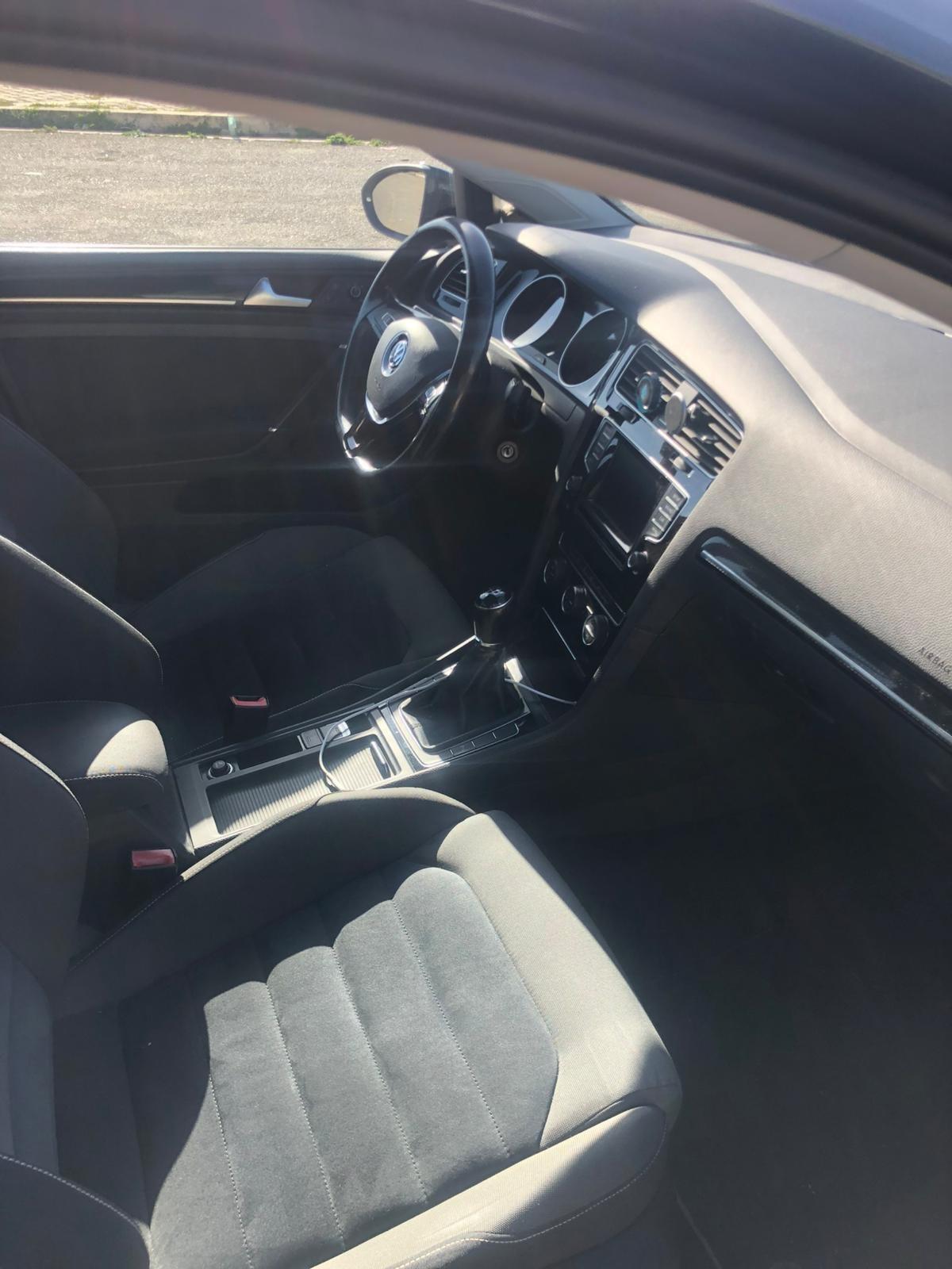 Volkswagen Golf 1.6 TDI 5p. Highline FULL LED2013