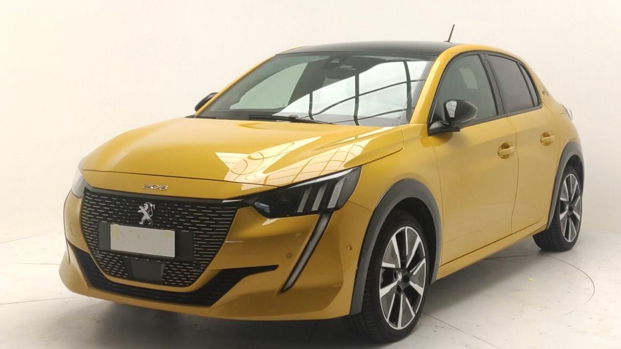 Peugeot 208 motore elettrico 136 CV 5 porte GT
