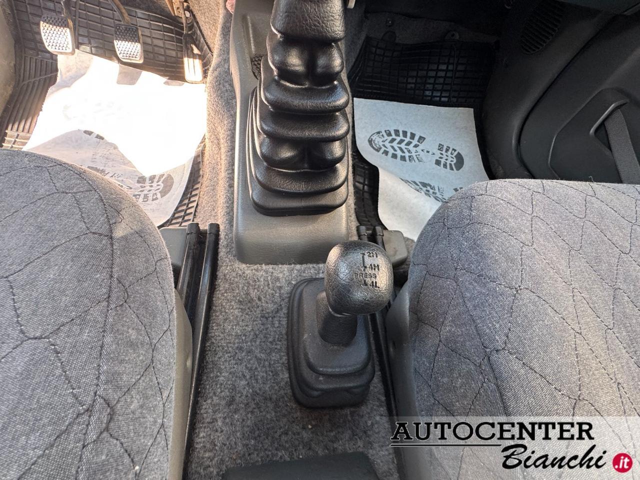 Suzuki Jimny 1.3 16v JLX 4wd E3